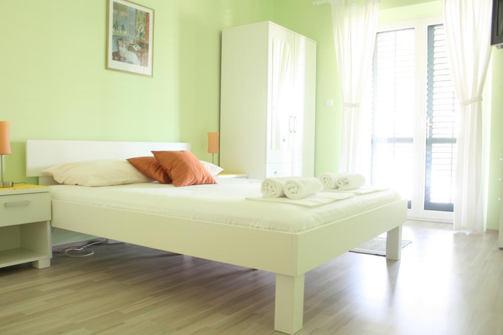 Apartment Vila Anka 슬라노 객실 사진